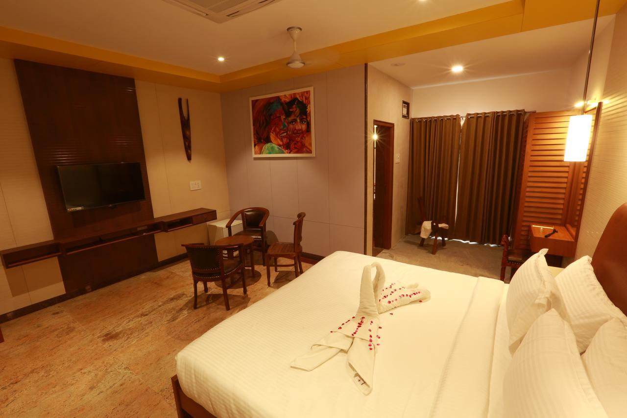 Mayapuri Amira Kumbakonam Exterior foto