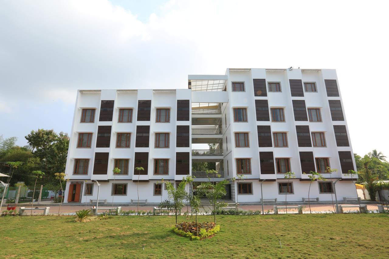 Mayapuri Amira Kumbakonam Exterior foto